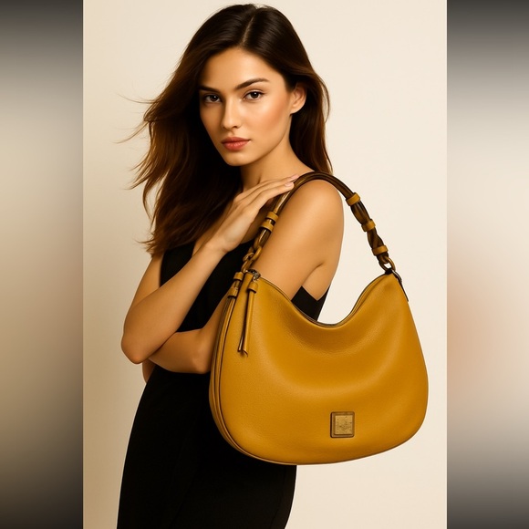 Dooney & Bourke Luna Hobo Bag Ochre Genuine Leather Expandable Excellent - Picture 9 of 9